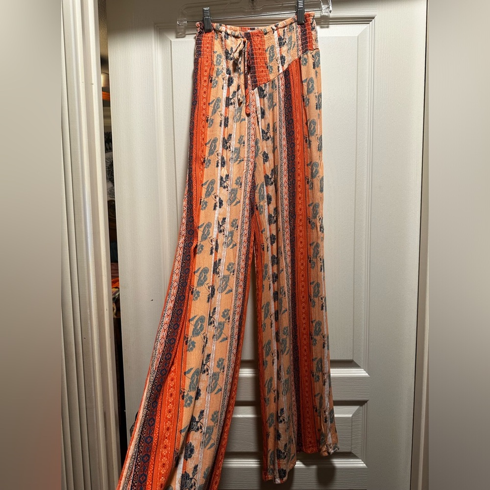 Cute flowy pants